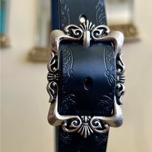 Black Leather Western Belt • Ornate Silver Buckle • Vintage Style